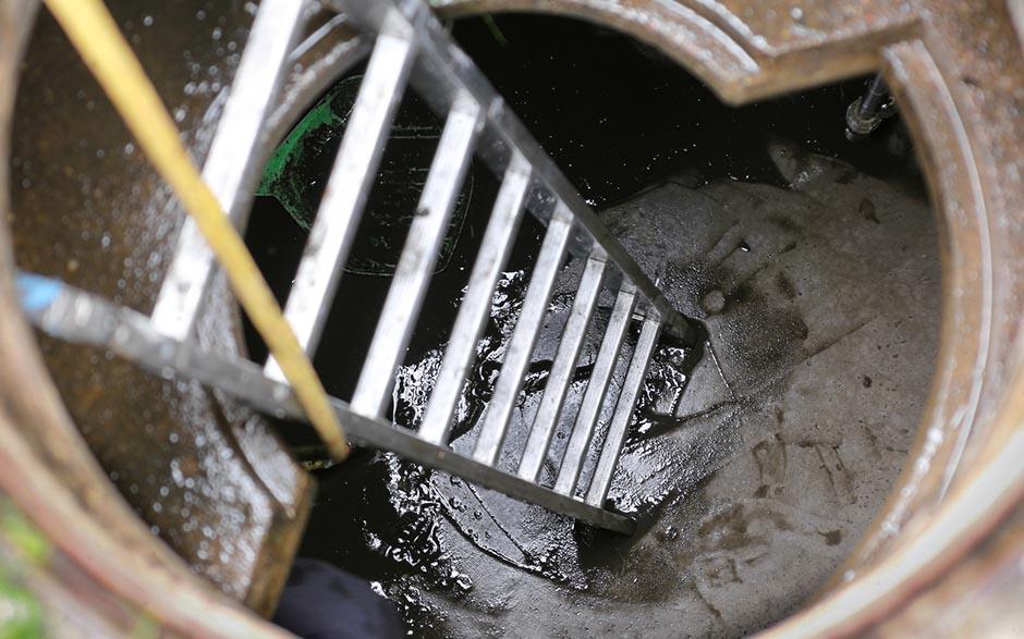 débouchage curage canalisation Louvres